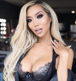 tsexybigcock