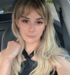 Krystal_swaq